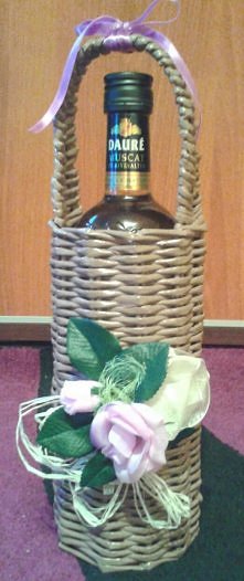 kolejny koszyk do wina z pa...