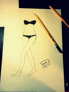 Co myślicie o moim rysunku? Dopiero zaczynam swoją przygodę z rysowaniem, jeśli macie co do rysunku jakieś uwagi piszcie komentarzu, będę za to szczerze wdzięczna :)