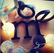 Cotton Ball String Lights i napis Home na Fintyfluszkach