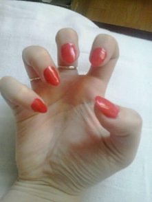 czerwony manicure :)