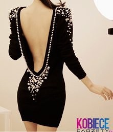 Efektowna mała czarna:D