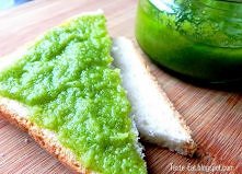 Na zdrowie: krem z pieczonego czosnku- przepis znajduje się na blogu kulinarnym "Taste Eat"