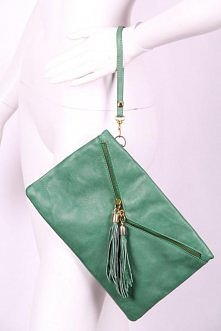 boutique1.pl Oferujemy swoim klientom odzież nową, końcówki kolekcji oraz odzież second-hand. W naszym sklepie znajdziecie najlepsze markowe ubrania a także ubrania projektantów...