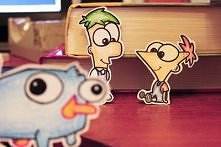 Phineas i Ferb. i oczywiście Pepe. :D
kto oglądał?
