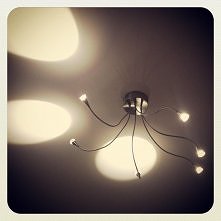 spider light - oświetlenie do salonu lub pokoju gier