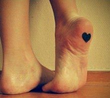 Ciekawe miejsce na tatuaż :D ♥