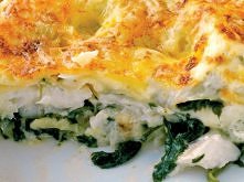 Składniki na 4 porcje:
- 40 dag mrożonego szpinaku w liściach lub 75 dag szpinaku świeżego
- 2 łyżki masła
- 2 ząbki czosnku
- 50 dag filetów rybnych (najlepiej bez skóry)
- 1 k...