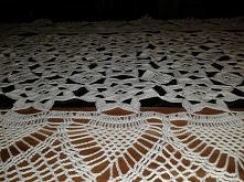 biała bawełniana serwetka na szydełku