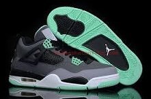 Jordan IV Green Glow!
Najle...