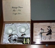 Ręcznie malowana szkatułka.