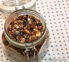 Dziewczyny macie jakieś przepisy na zdrowie śniadania które spożywacie? :) Ja na razie zyje na owsiance i nie mam pomysłów na inne śniadanka :c Chwalcie się swoimi!:)