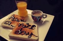 mmmm, na miły początek dnia...