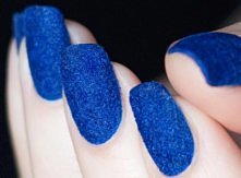 velvet nails