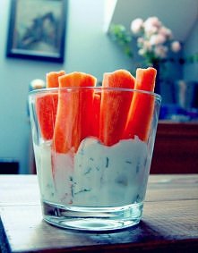 imprezkowe marcheweczki z dipem:)