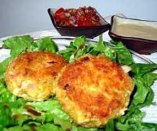 Kotleciki z kurczaka wg Bajaderki - z gotowanego mięsa


1 jajko
1/4 szklanki majonezu
1/4 szklanki pesto z bazylii
2 lyzeczki musztardy
2 zabki czosnku
1/2 szklanki bulki tarte...