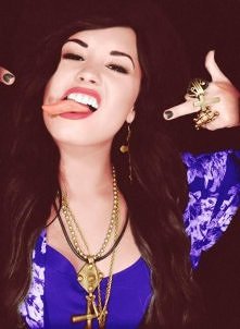 Demi <3