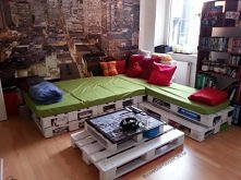 Meble z palet (W szkole mamy taką świetlicę z palet. Można ją uznać za jedną z wizytówek naszej szkoły :) )