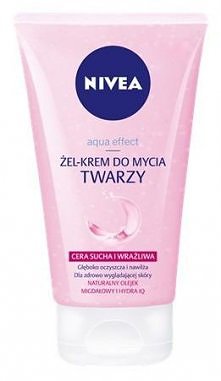 Nivea, Aqua Effect, Żel - krem do mycia twarzy do cery suchej i wrażliwej.

Dłuuuugo dłuuuugo zajęło mi znalezienie żelu do mycia twarzy... Odwieczny problem numer jeden- uczuci...