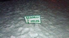 Proszę nie deptać śniegu :)