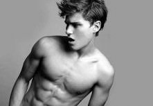 Kaloryfer + Przystojniak = ...