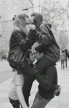 W moim domu nie będziesz ks...