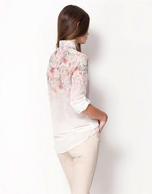 Koszula w delikatne kwiatki