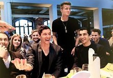 ten zaciesz lewego jak to moja siostra mówi hehe