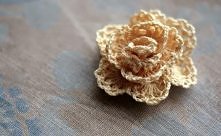 szydełkowe kwiatki- wzory i...