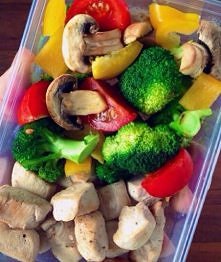 Pora na lunch Kurczak, brok...