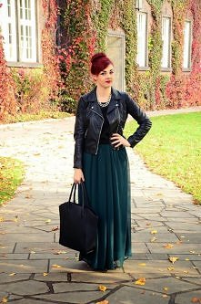 szmaragdowa spódnica