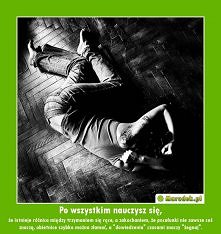 Po wszystkim nauczyłeś się, że istnieje różnica między trzymaniem się za ręce, a zakochaniem, że pocałunki nie zawsze coś znaczą, obietnicę szybko można złamać, a ,,do widzenia&...