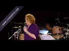 iConcerts - Simply Red - Holding Back The Years (live)