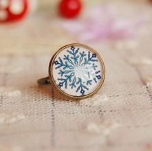 ..jest w nią zapatrzona...