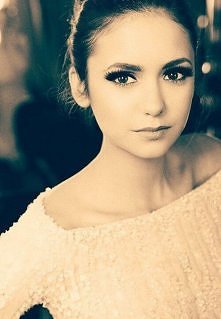 Nina Dobrev
