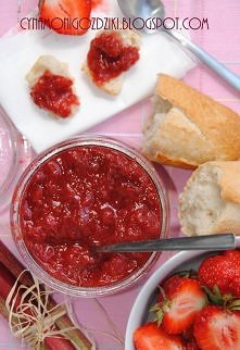 Dżem truskawkowo-rabarbarowy