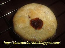 Pączki - Dieta Dukana 

    200 gram odciśniętego twarogu (odcisnąć w bawełniany ręcznik)
    75 g jogurtu naturalnego (czyli połowa z opakowania150g)
    2 łyżki mleka w proszk...