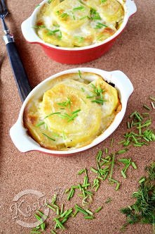 Pyszna, bardzo łatwa zapiekanka z porem i ziemniakami. Przepis po kliknięciu w zdjęcie