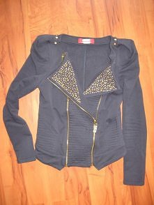 Sprzedam nowy rozmiar M , 80 zł