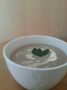 zupa krem z suszonych grzyb...