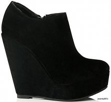 Proszę dziewczyny pomóżcie mi. Jeśli któraś gdzieś na jakiejś stronie internetowej widziała takie botki proszę aby wkleiła link.
Miałam takie, ale bardzo mi się zniszczyły, a by...