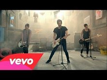 5 Seconds Of Summer - She L...