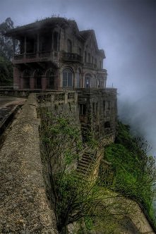 El Hotel del Salto in Colom...