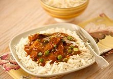 KURCZAK W SOSIE CURRY

SKŁADNIKI

- pierś z kurczaka
- 1/2 szklanki jogurtu naturalnego
- 2 łyżeczki curry
- 1/2 łyżeczki ostrej papryki
- sól/pieprz
- olej do smażenia
- ryż
- ...