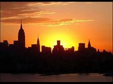 VideoLyric
"Księżyc chce już się położyć, ale nie ma zgody..."