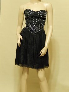 >Elegancja z pazurem <