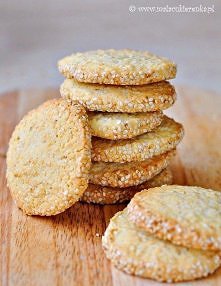 Ciasteczka sezamowe

Składn...