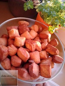 Włoskie mini-pączuszki – szybkie i bez drożdży


Składniki (na dużą miskę, około 130 szt.):

✔ 400 g mąki pszennej + 2 łyżki do podsypywania
✔ 2 jajka
✔ 130 ml mleka
✔ 60 g cukr...