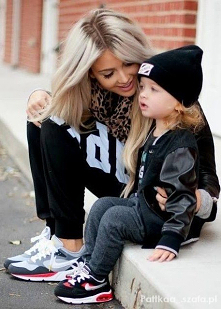 Najlepsza stylizacja z 2 ma...