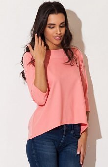 Katrus K136 bluzka różowa elegancka bluzka z rękawem 3/4. Bluzka wykonana z jednolitej delikatnej tkaniny