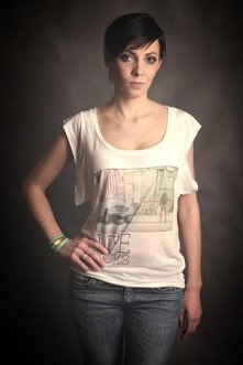 Studio Agama - T-shirt Life sucks z wł&oacute;kien eukaliptusa